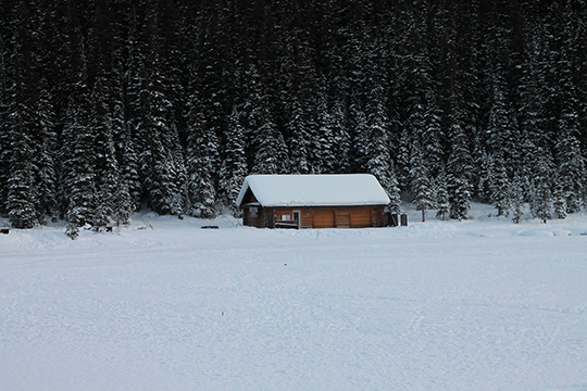 Skiing-holiday