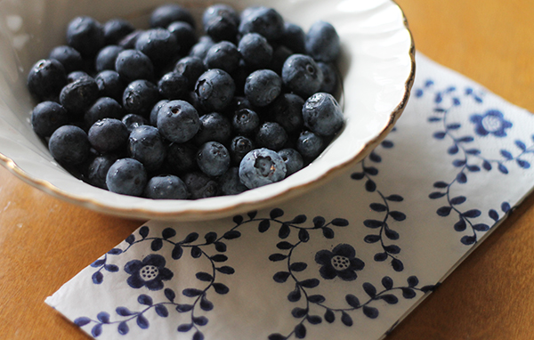 blueberry-elderflower-cake